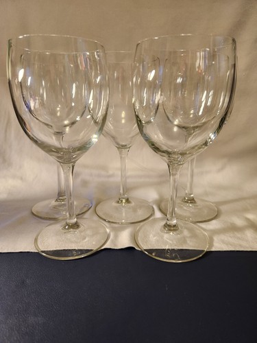 Set bicchieri vino - bicchieri,